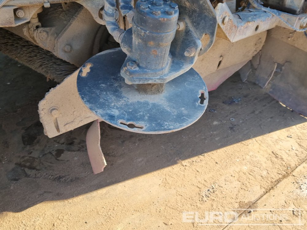 Barredora vial 2012 DAF LF55.220: foto 22