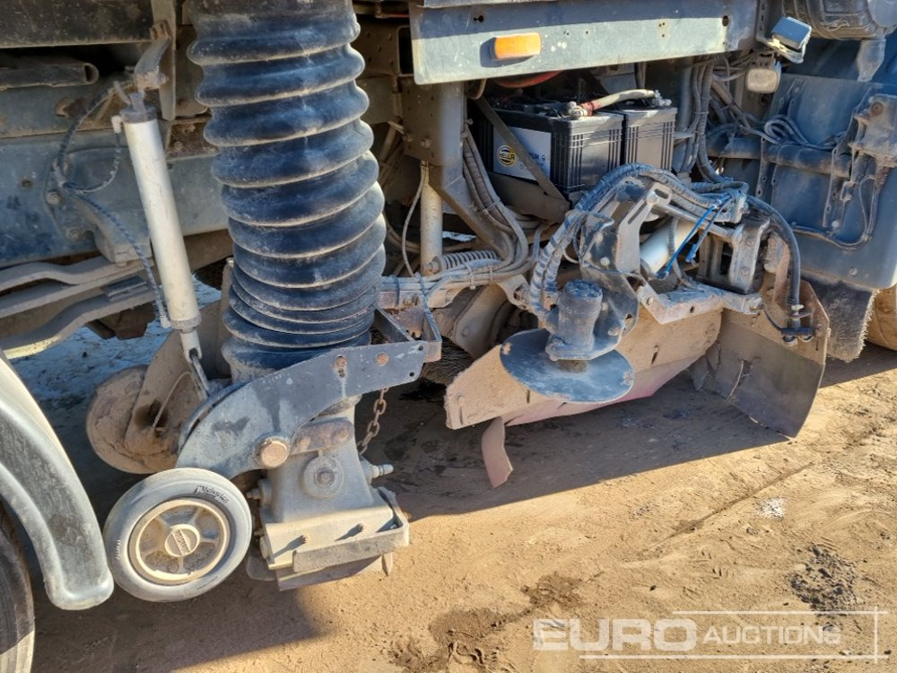 Barredora vial 2012 DAF LF55.220: foto 19