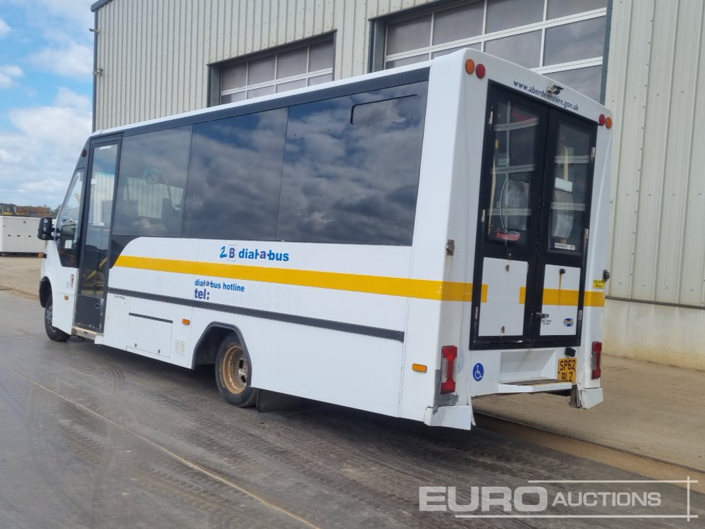 2012 Iveco 14 Seater Bus, Manual Gearbox - Minibús, Furgoneta de pasajeros: foto 3 2012 Iveco 14 Seater Bus, Manual Gearbox - Minibús, Furgoneta de pasajeros: foto 3
