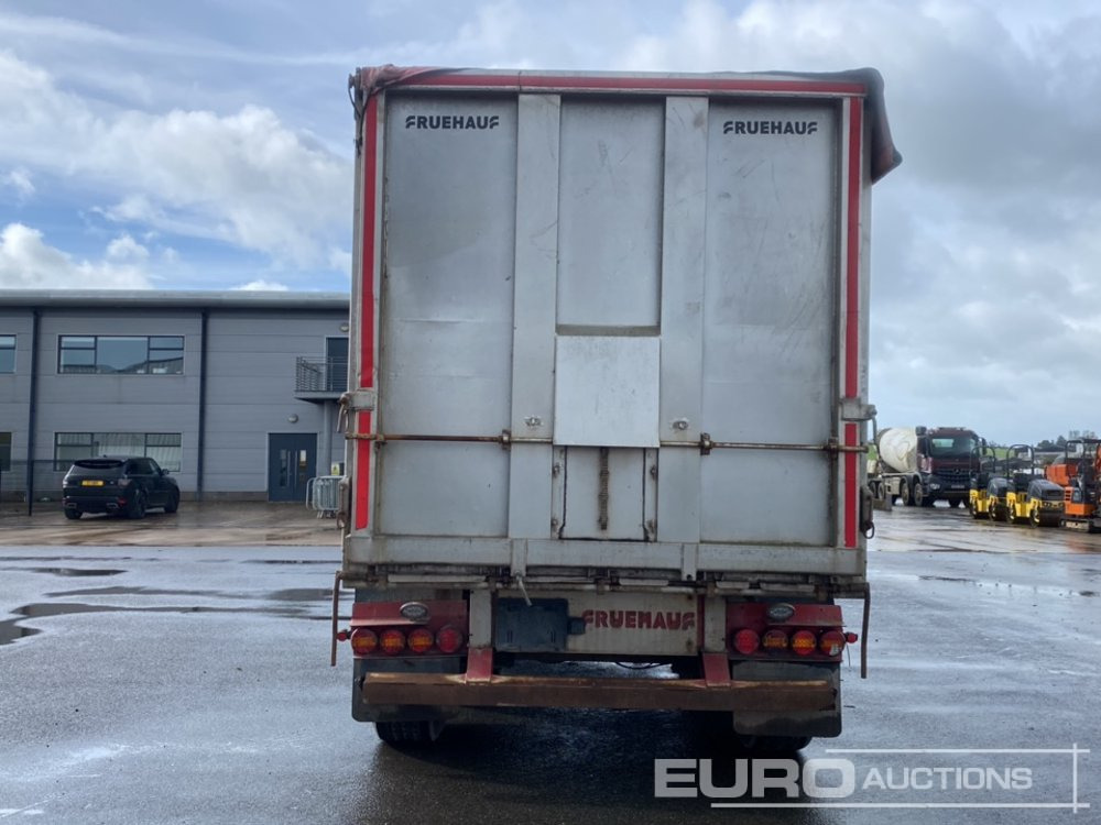 2014 Fruehauf Tri Axle Bluk Tipping Trailer, Roll Over Cover - Semirremolque volquete: foto 4 2014 Fruehauf Tri Axle Bluk Tipping Trailer, Roll Over Cover - Semirremolque volquete: foto 4