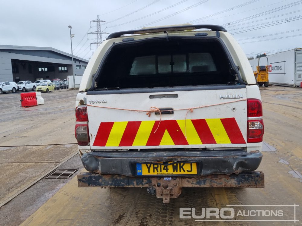 2014 Toyota Hilux - Pick-up: foto 4 2014 Toyota Hilux - Pick-up: foto 4