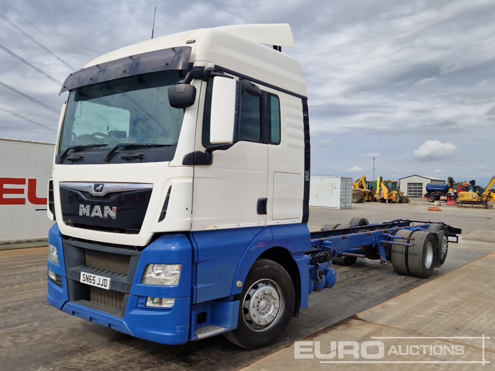2015 MAN TGX26.440 - Camión chasis: foto 1 2015 MAN TGX26.440 - Camión chasis: foto 1