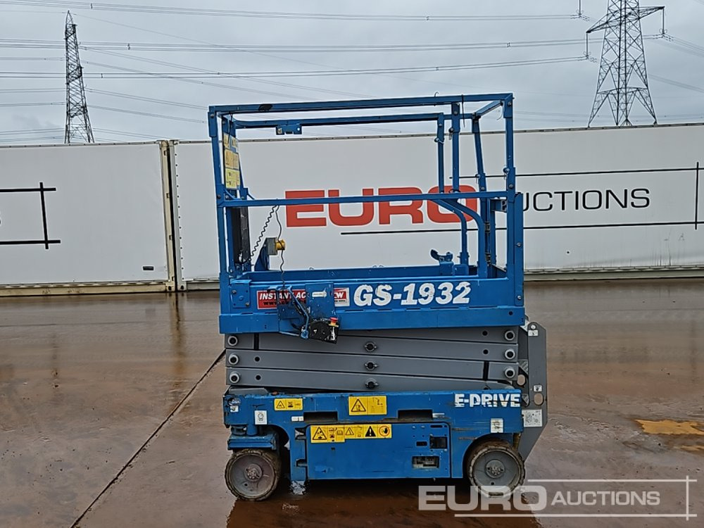 2015 Takeuchi TB228 - Miniexcavadora: foto 2 2015 Takeuchi TB228 - Miniexcavadora: foto 2