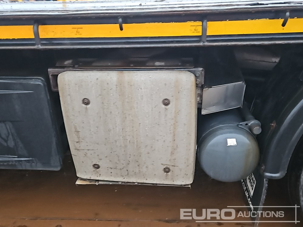 Camión caja abierta para transporte de equipos pesados 2016 DAF CF400: foto 23
