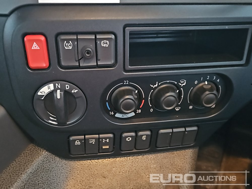 Camión caja abierta para transporte de equipos pesados 2016 DAF CF400: foto 30