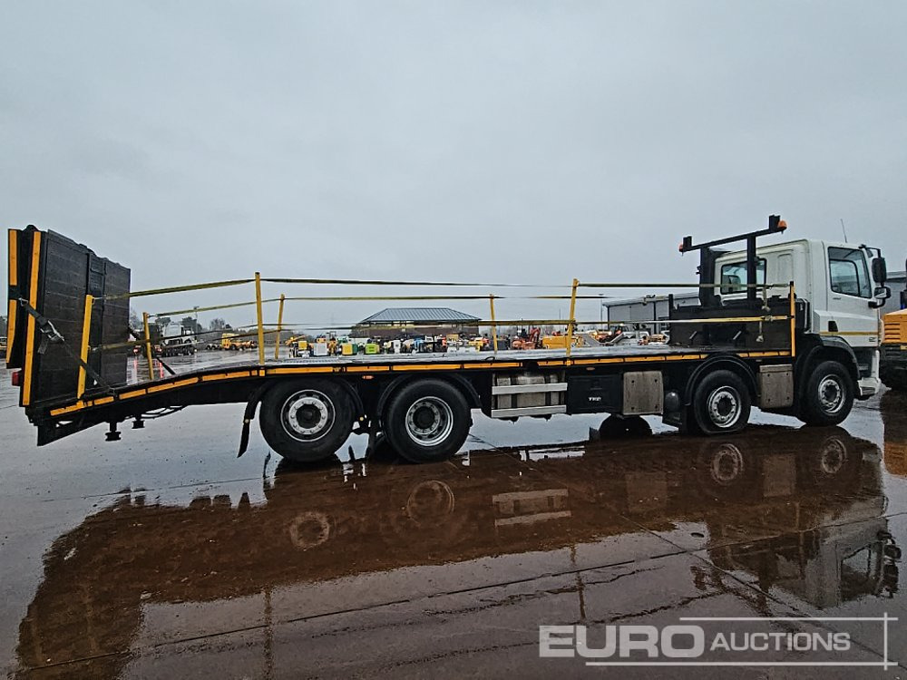 Camión caja abierta para transporte de equipos pesados 2016 DAF CF400: foto 6