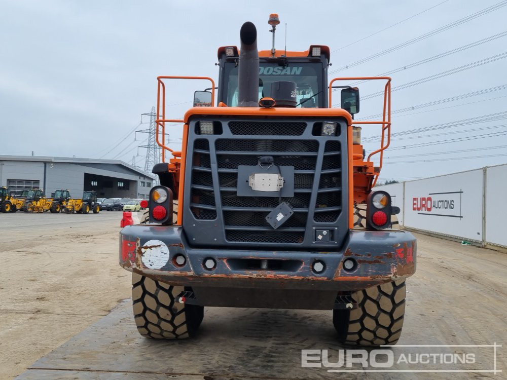 2016 Doosan DL350-5 - Cargadora de ruedas: foto 4 2016 Doosan DL350-5 - Cargadora de ruedas: foto 4