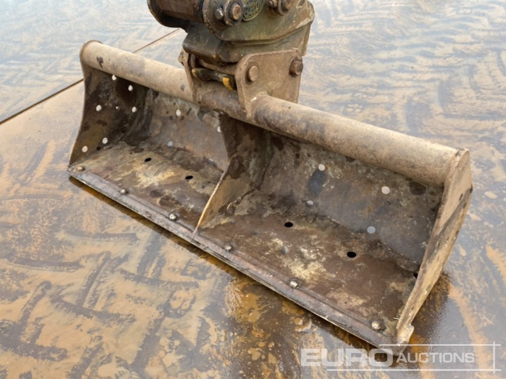 Miniexcavadora 2016 Hitachi ZX55U-5A CLR: foto 11