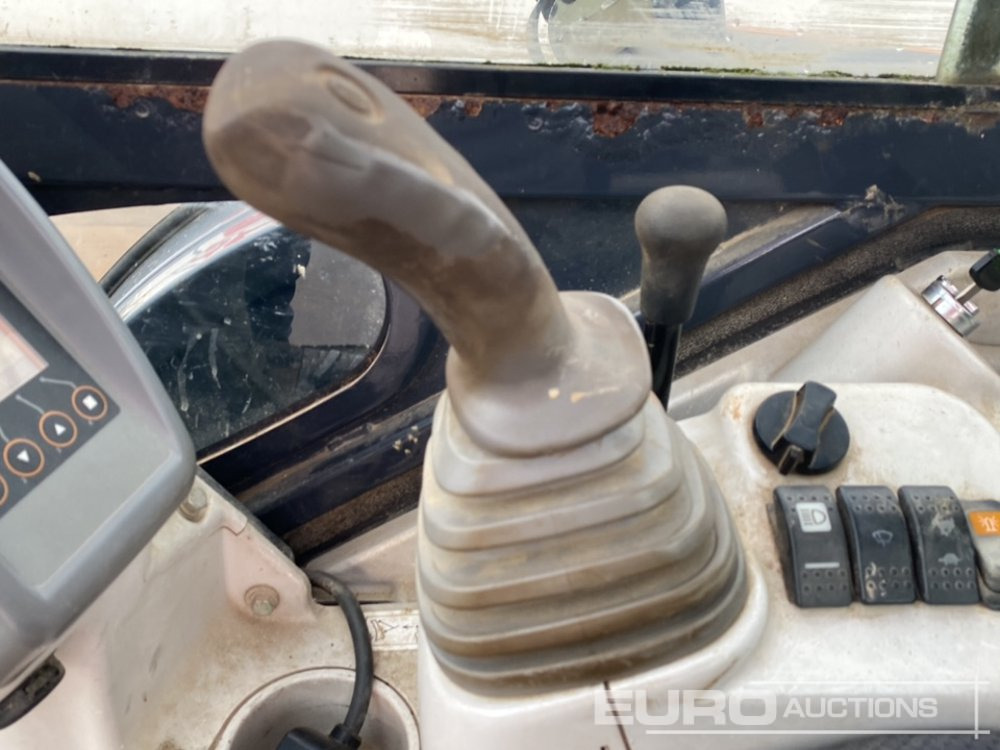 Miniexcavadora 2016 Hitachi ZX55U-5A CLR: foto 42