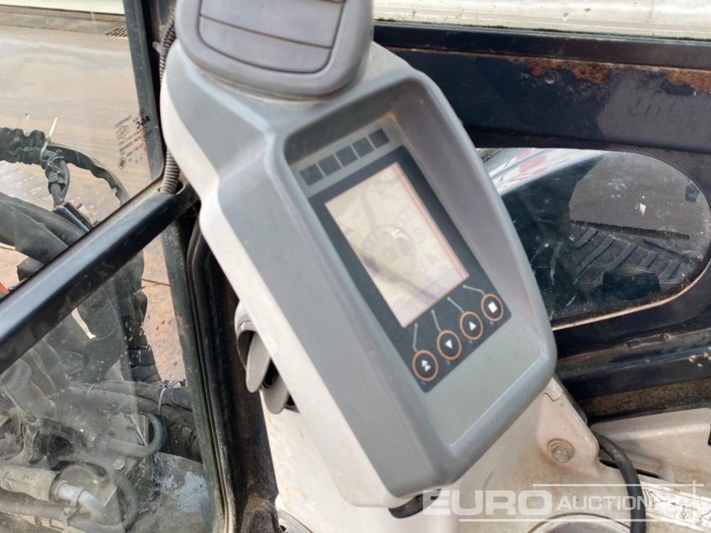 Miniexcavadora 2016 Hitachi ZX55U-5A CLR: foto 41