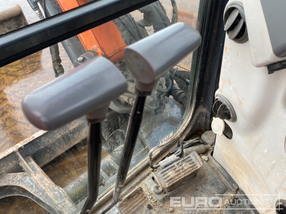 Miniexcavadora 2016 Hitachi ZX55U-5A CLR: foto 40