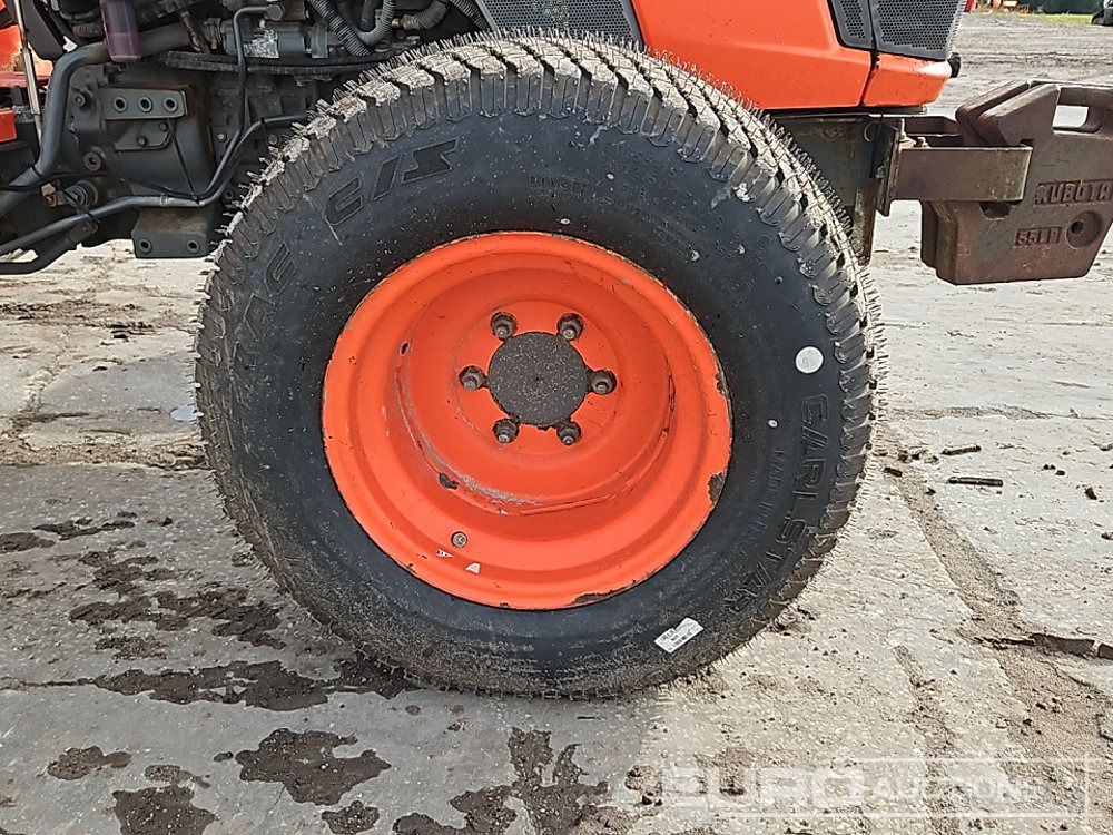 Mini tractor 2016 Kubota MX5200HST: foto 8 Mini tractor 2016 Kubota MX5200HST: foto 8