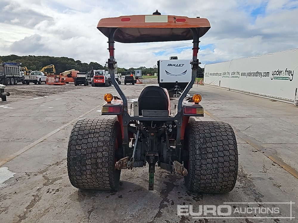 Mini tractor 2016 Kubota MX5200HST: foto 12 Mini tractor 2016 Kubota MX5200HST: foto 12