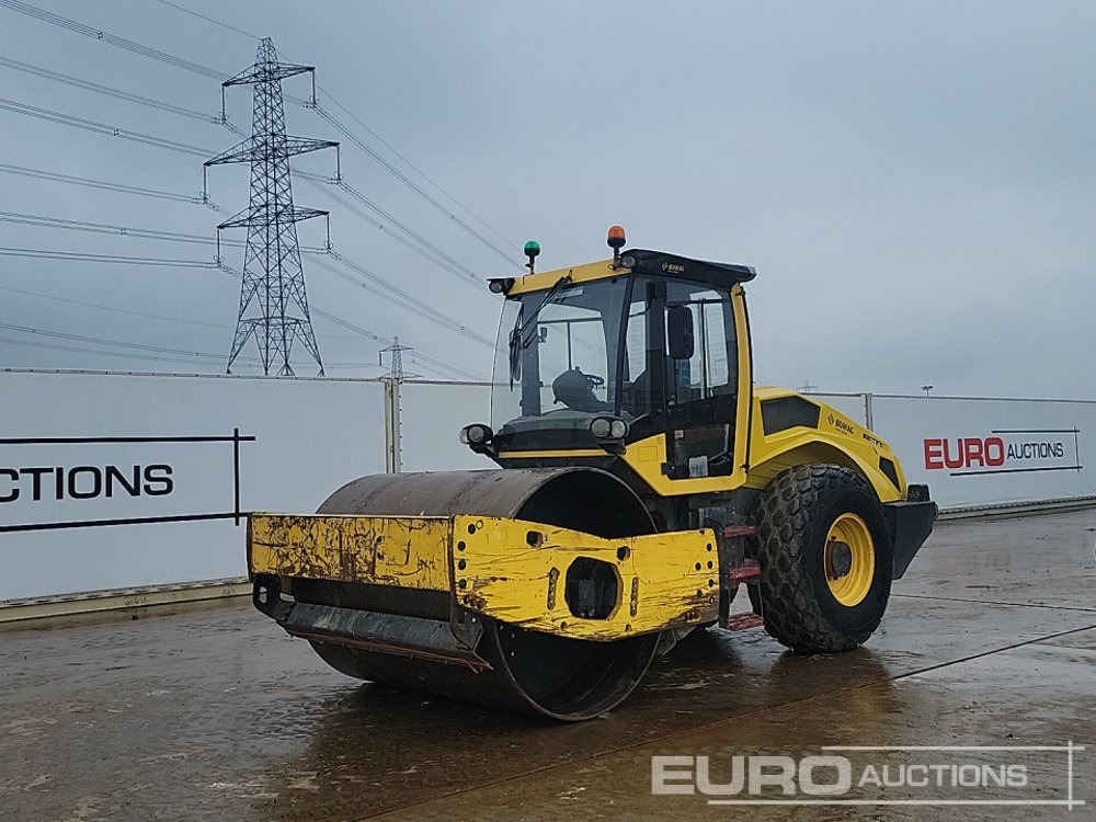 2017 Bomag BW213D-5 - Rodillo: foto 1 2017 Bomag BW213D-5 - Rodillo: foto 1