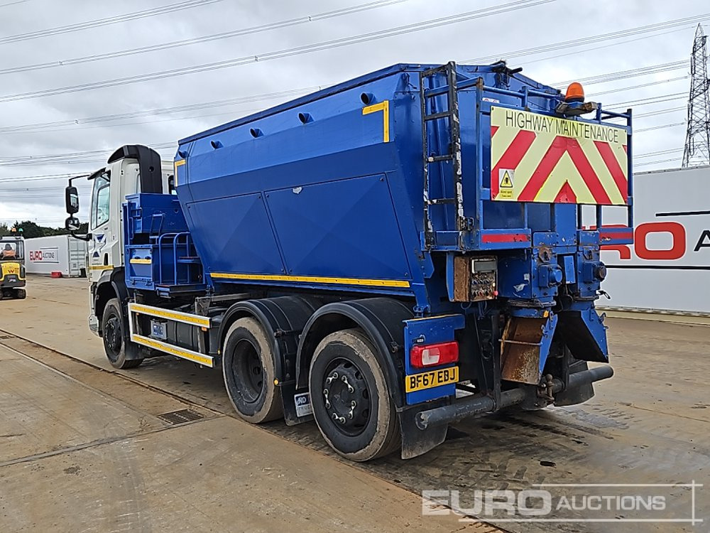 2017 DAF CF320 - Cisterna de riego asfáltico: foto 3 2017 DAF CF320 - Cisterna de riego asfáltico: foto 3