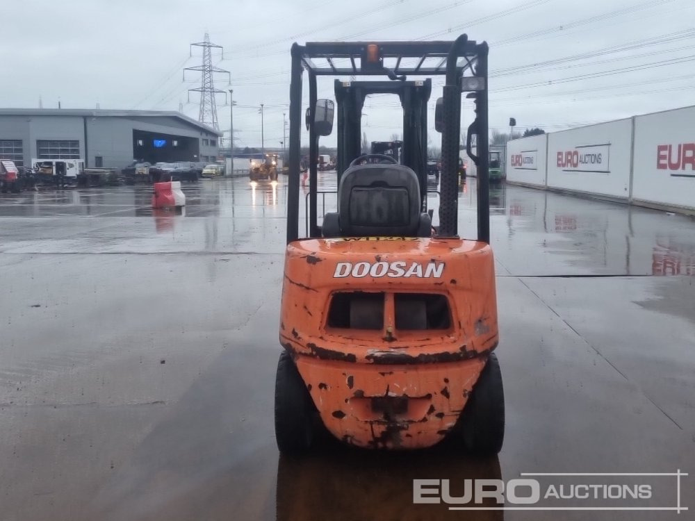 2017 Doosan D25S-5 - Carretilla elevadora: foto 4 2017 Doosan D25S-5 - Carretilla elevadora: foto 4