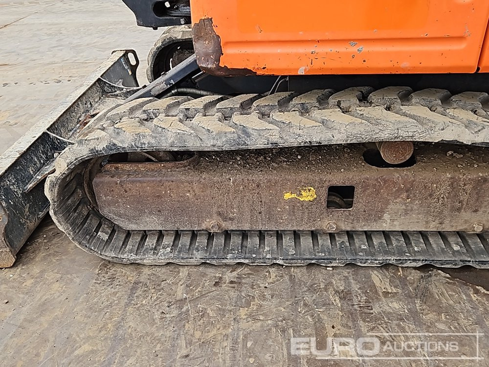 Miniexcavadora 2017 Hitachi ZX26U-5A CR: foto 10