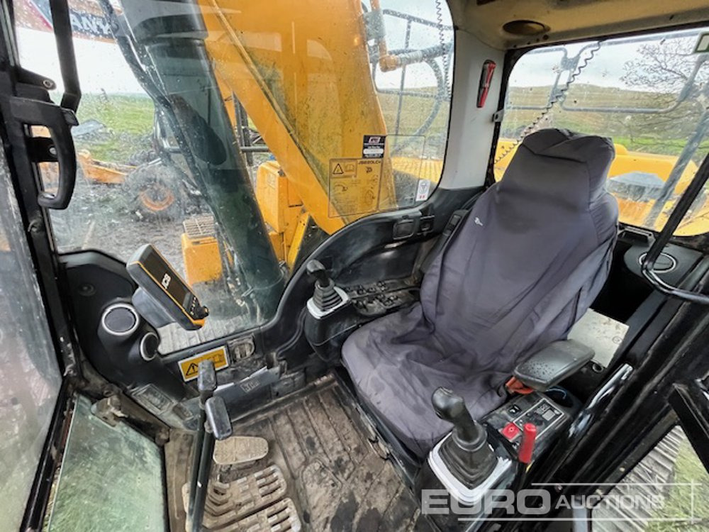 Excavadora de cadenas 2017 JCB JS220LC: foto 17 Excavadora de cadenas 2017 JCB JS220LC: foto 17