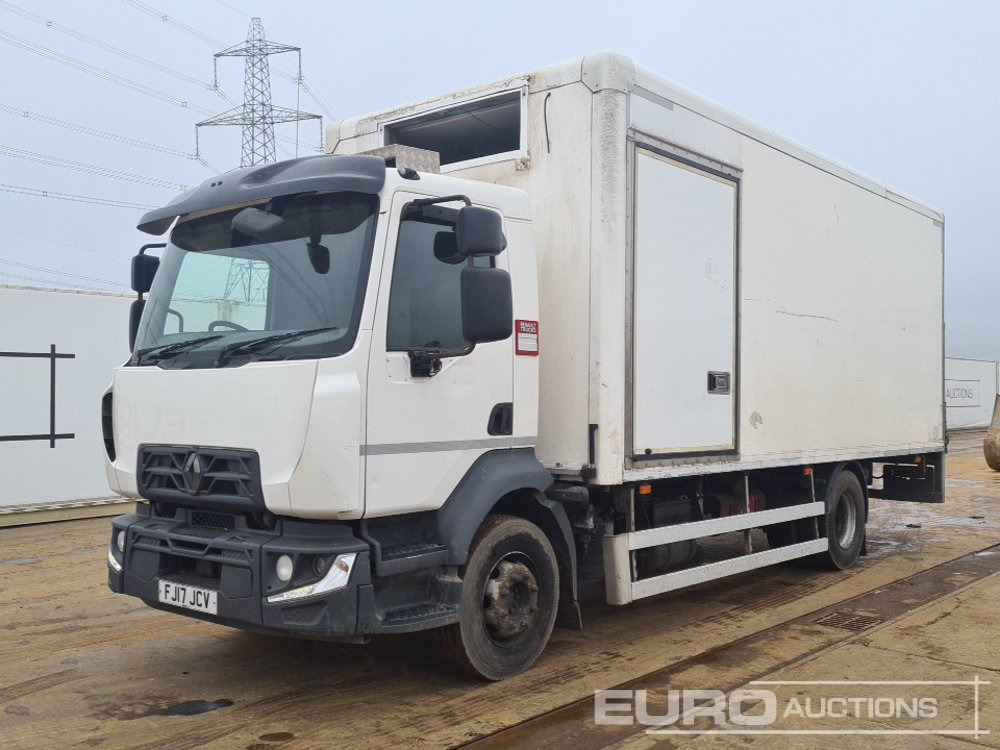 2017 Renault D14 - Camión caja cerrada: foto 1 2017 Renault D14 - Camión caja cerrada: foto 1