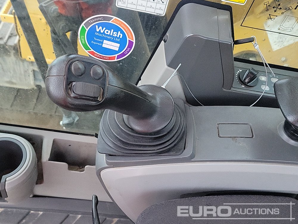 Excavadora de cadenas 2018 CAT 325FLCR: foto 45