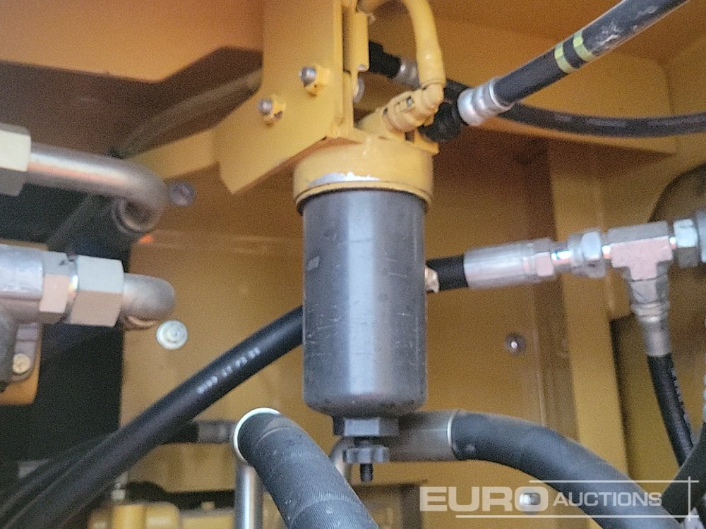 Excavadora de cadenas 2018 CAT 325FLCR: foto 36