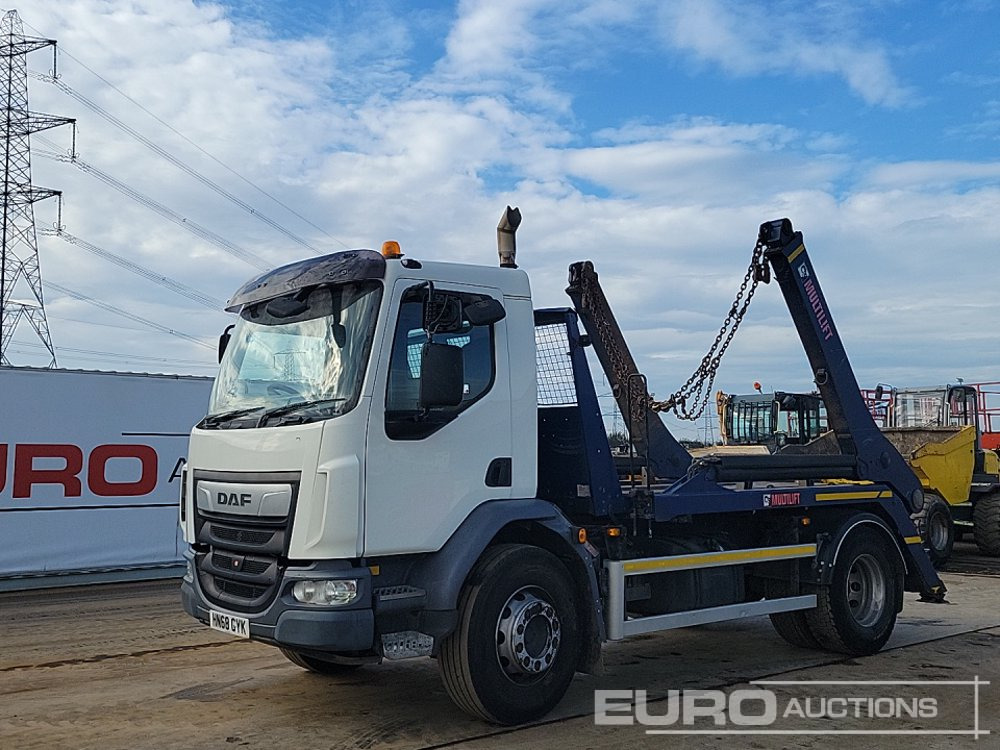 2018 DAF LF260 - Camión portacontenedor de cadenas: foto 1 2018 DAF LF260 - Camión portacontenedor de cadenas: foto 1