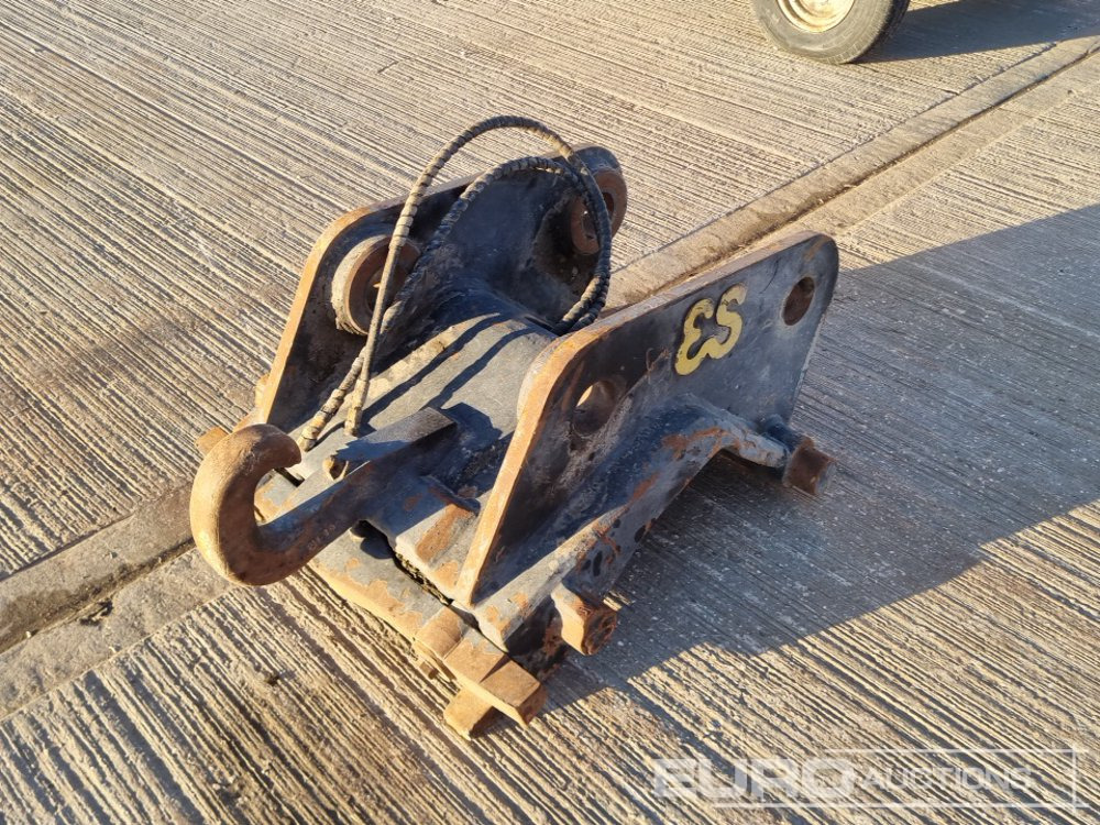 2018 Eurosteel Hydraulic Quick Hitch 70mm Pin to suit 14-16 Ton Excavator - Acoplamiento rápido: foto 1 2018 Eurosteel Hydraulic Quick Hitch 70mm Pin to suit 14-16 Ton Excavator - Acoplamiento rápido: foto 1