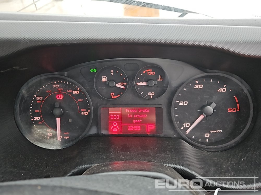 Furgoneta caja abierta 2018 Iveco Daily: foto 32 Furgoneta caja abierta 2018 Iveco Daily: foto 32