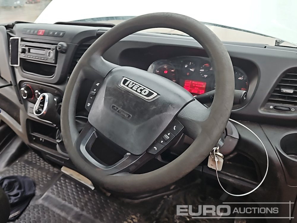 Furgoneta caja abierta 2018 Iveco Daily: foto 33 Furgoneta caja abierta 2018 Iveco Daily: foto 33