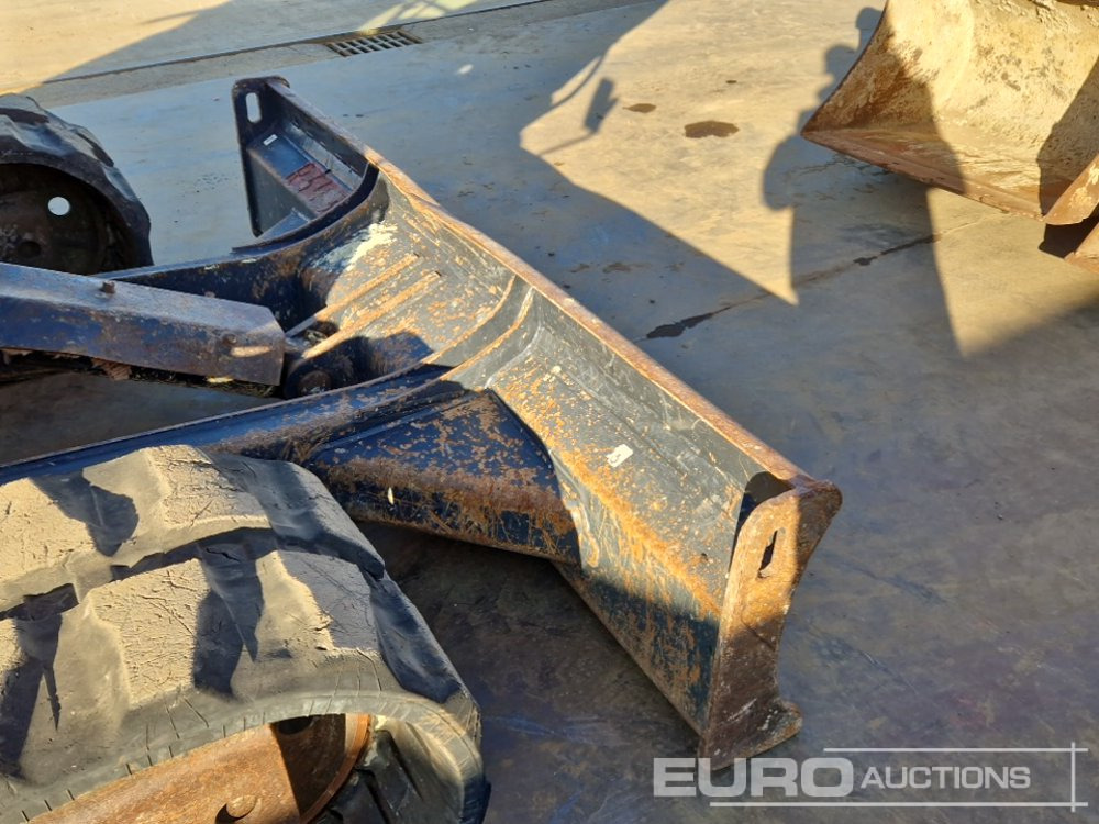 Miniexcavadora 2018 Kubota KX080-4A: foto 29