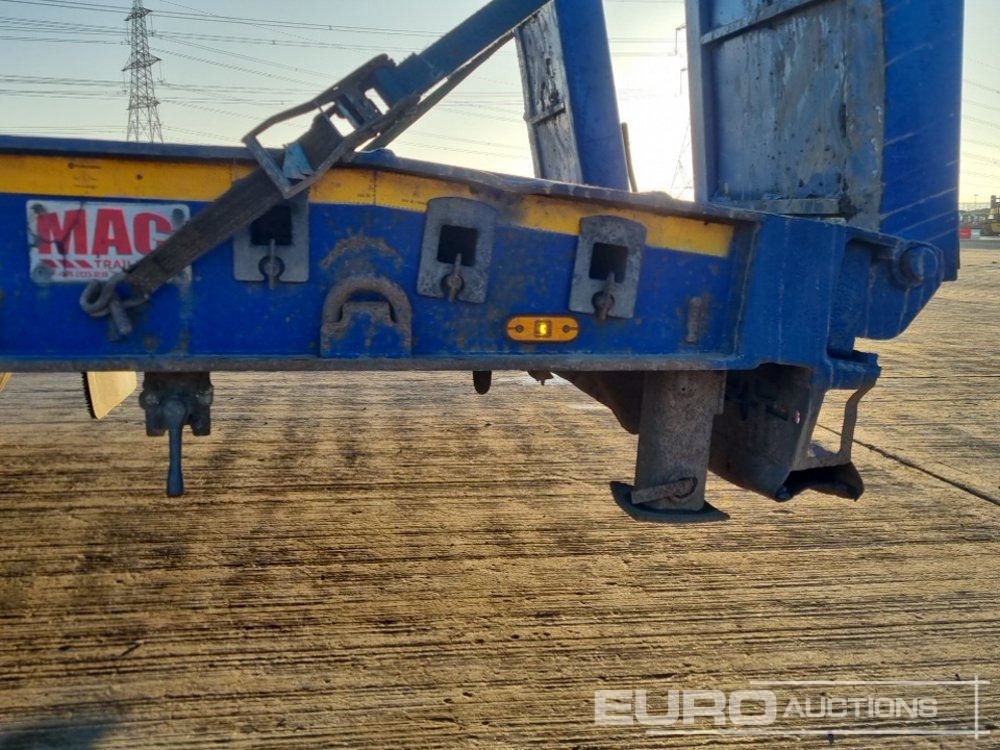 Semirremolque góndola rebajadas 2018 McCauley Tri Axle Step Frame Low Loader Trailer, Out Riggers, Hydraulic Ramps: foto 43
