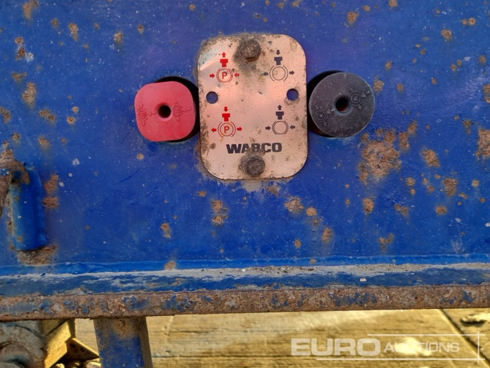 Semirremolque góndola rebajadas 2018 McCauley Tri Axle Step Frame Low Loader Trailer, Out Riggers, Hydraulic Ramps: foto 49