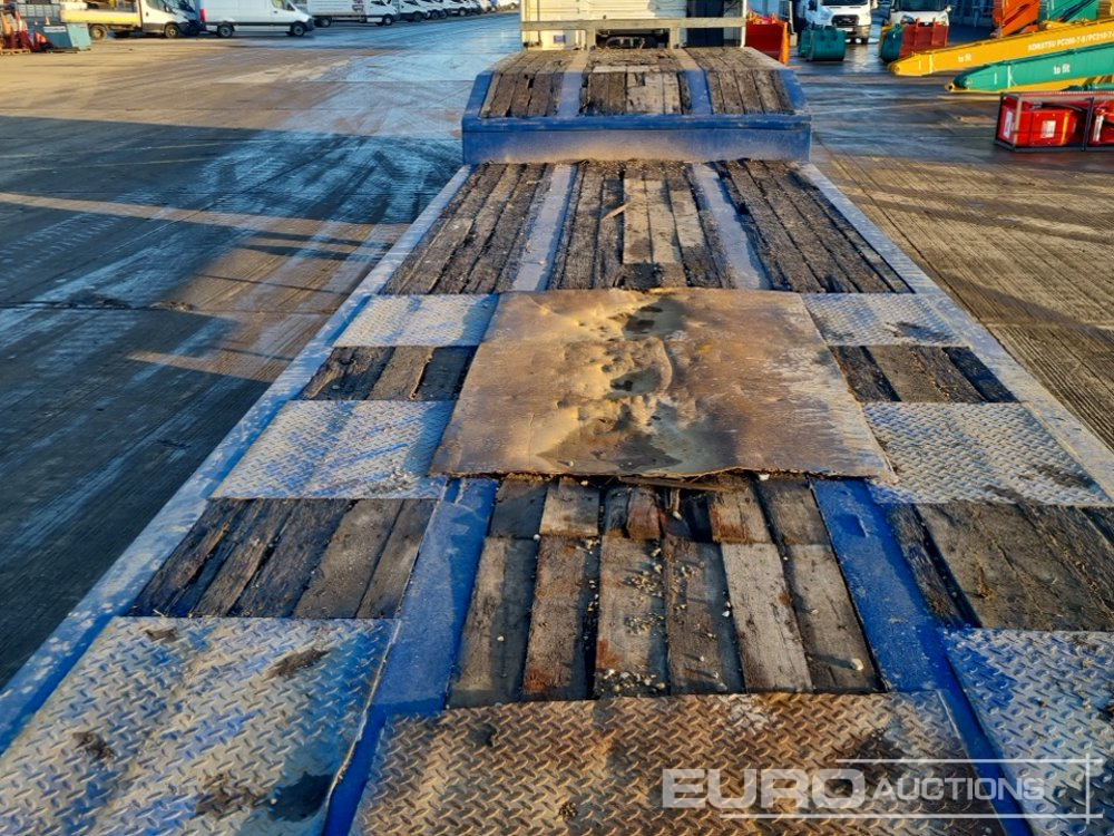 Semirremolque góndola rebajadas 2018 McCauley Tri Axle Step Frame Low Loader Trailer, Out Riggers, Hydraulic Ramps: foto 23