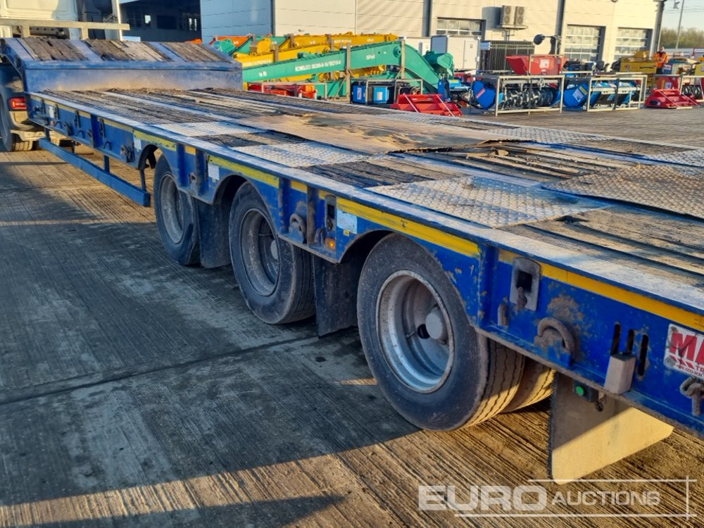 Semirremolque góndola rebajadas 2018 McCauley Tri Axle Step Frame Low Loader Trailer, Out Riggers, Hydraulic Ramps: foto 46