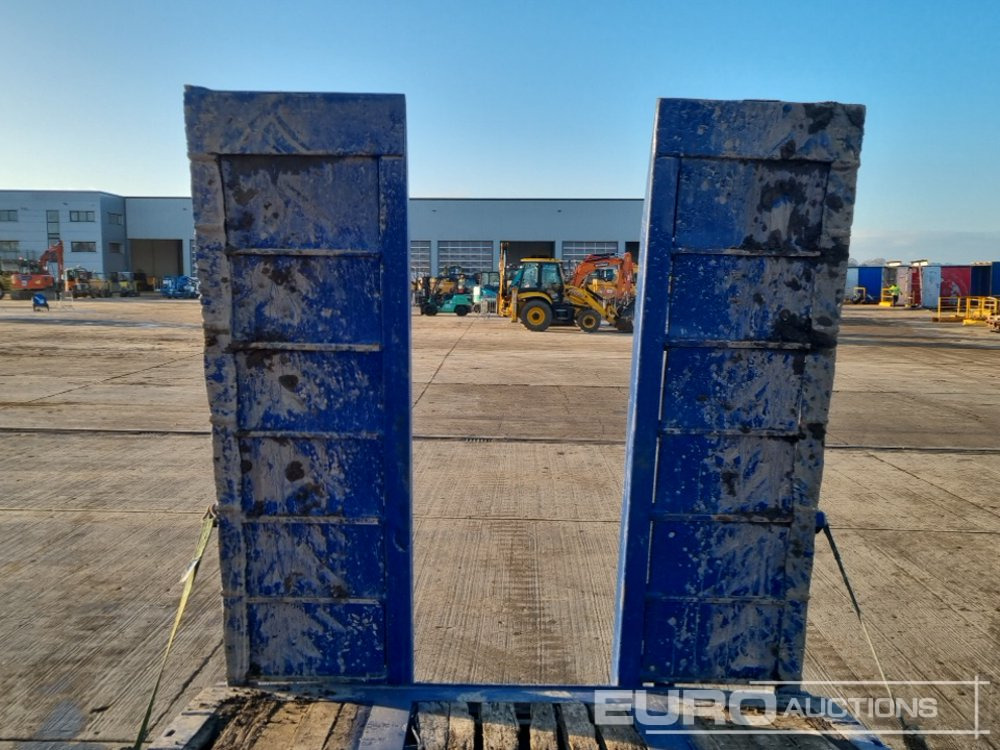 Semirremolque góndola rebajadas 2018 McCauley Tri Axle Step Frame Low Loader Trailer, Out Riggers, Hydraulic Ramps: foto 20