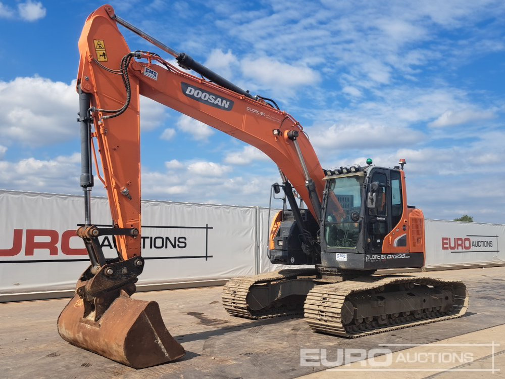 2019 Doosan DX235LCR-5 - Excavadora de cadenas: foto 1 2019 Doosan DX235LCR-5 - Excavadora de cadenas: foto 1