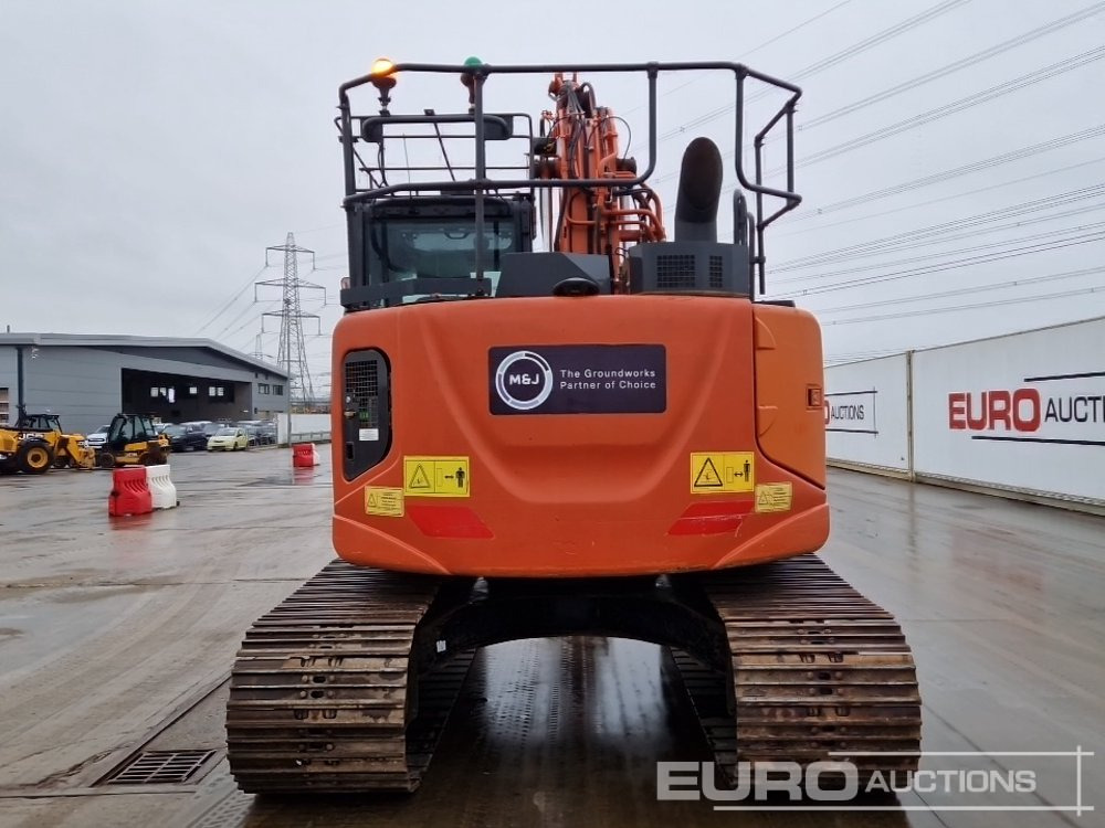 2019 Hitachi ZX135US-6 - Excavadora de cadenas: foto 4 2019 Hitachi ZX135US-6 - Excavadora de cadenas: foto 4