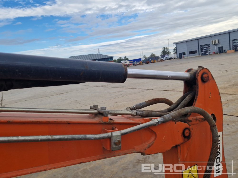 Miniexcavadora 2020 Hitachi ZX19U-6 YR: foto 26