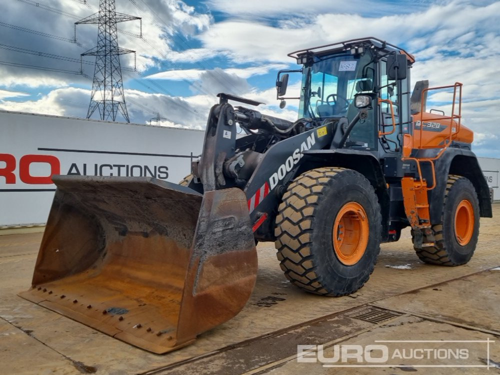 2021 Doosan DL320-7 - Cargadora de ruedas: foto 1 2021 Doosan DL320-7 - Cargadora de ruedas: foto 1