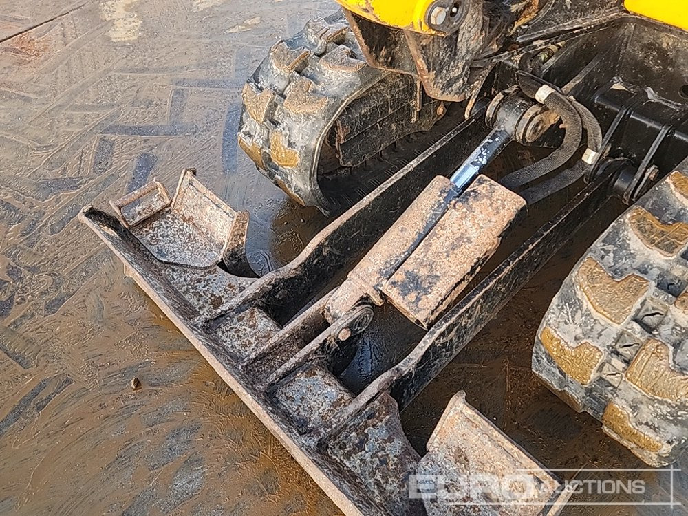 Miniexcavadora 2022 JCB 16C-1 T3: foto 15