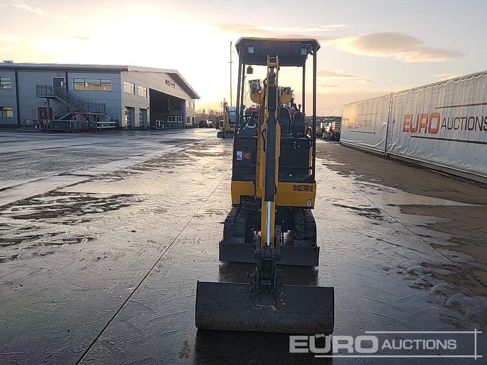 Miniexcavadora 2022 JCB 16C-1 T3: foto 8