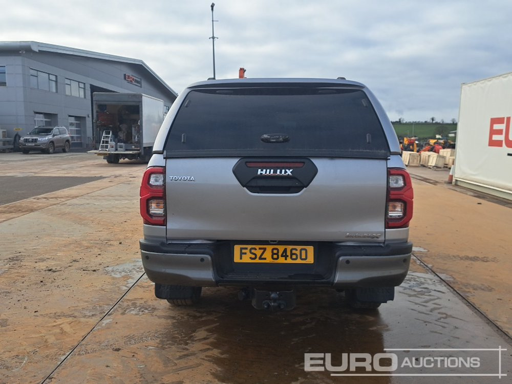 2022 Toyota Hilux Invincible X - Pick-up: foto 4 2022 Toyota Hilux Invincible X - Pick-up: foto 4
