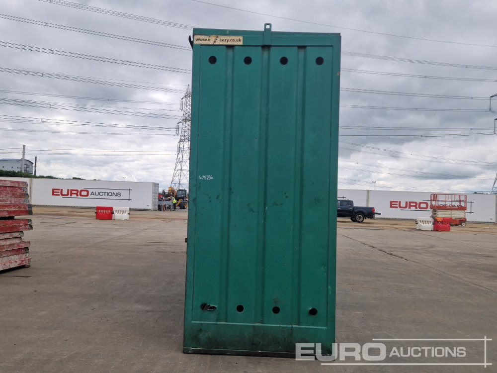 28' x 5' IBC Storage Unit (Cannot Be Reconsigned) - Contenedor marítimo: foto 2 28' x 5' IBC Storage Unit (Cannot Be Reconsigned) - Contenedor marítimo: foto 2