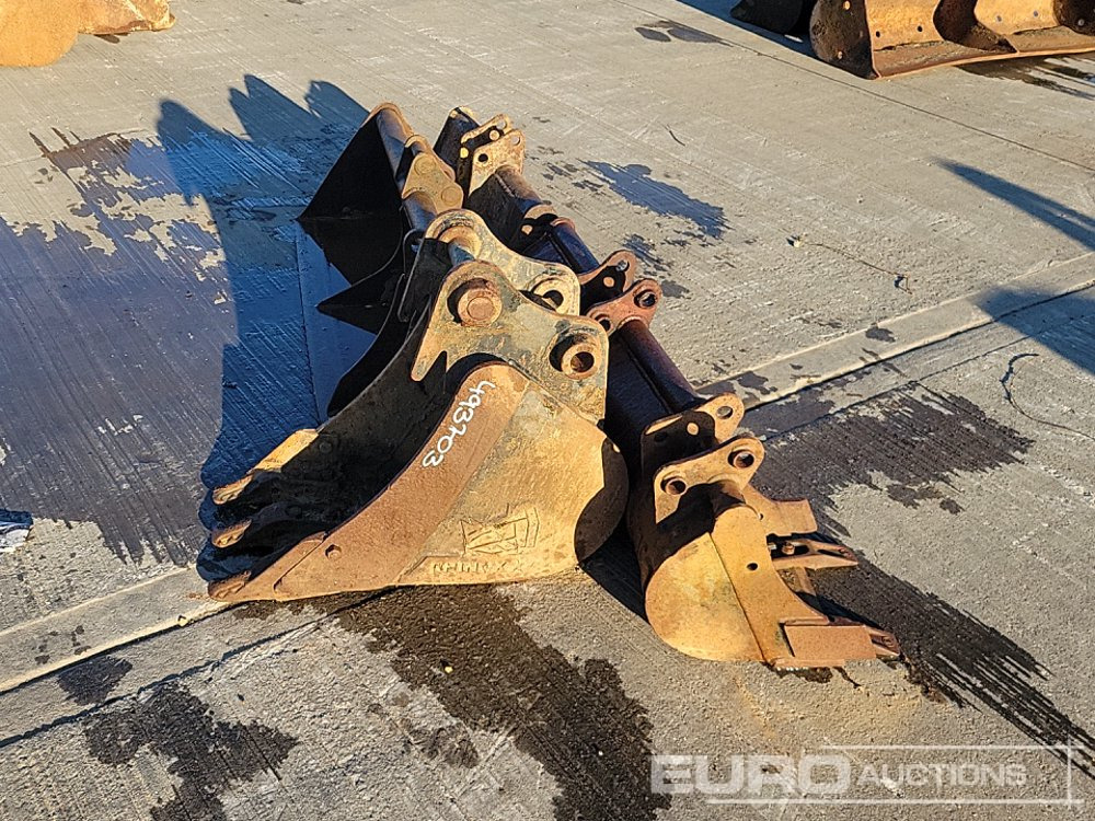 36", 30", 30" Ditching, 12", 12", 10" Digging Bucket 25-35mm Pin to suit Mini Excavator - Cazo: foto 2 36", 30", 30" Ditching, 12", 12", 10" Digging Bucket 25-35mm Pin to suit Mini Excavator - Cazo: foto 2
