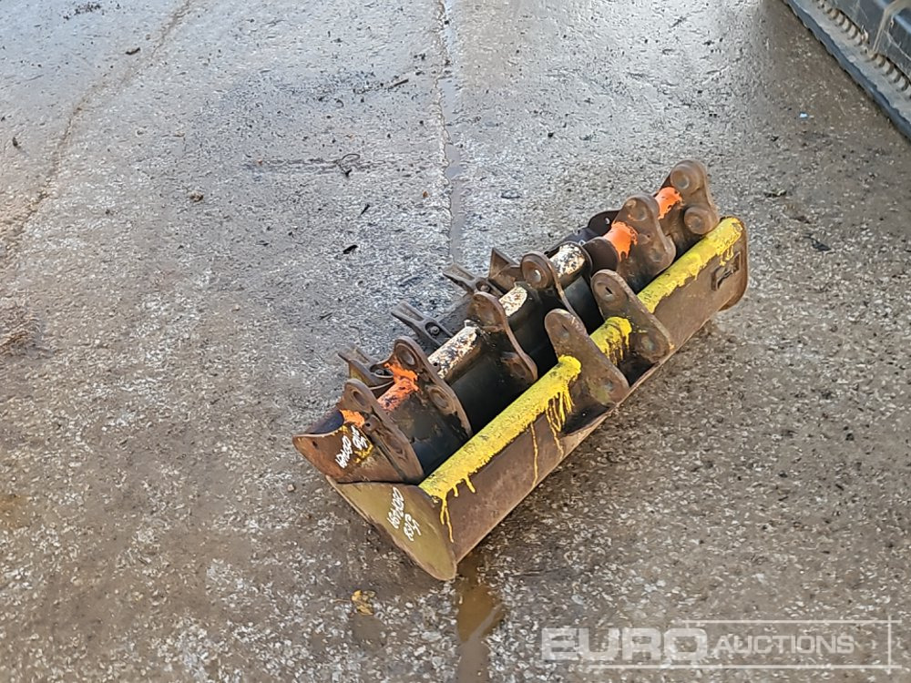 36" Ditching, 18", 12", 6" Digging Bucket 30mm Pin to suit Mini Excavator - Cazo: foto 3 36" Ditching, 18", 12", 6" Digging Bucket 30mm Pin to suit Mini Excavator - Cazo: foto 3