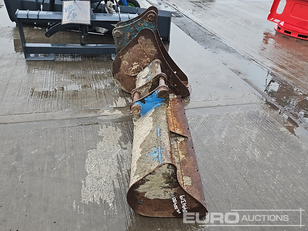 Cazo 48" Ditching 12" Digging Bucket 35-45mm Pin to suit Mini-6 Ton Excavator: foto 6