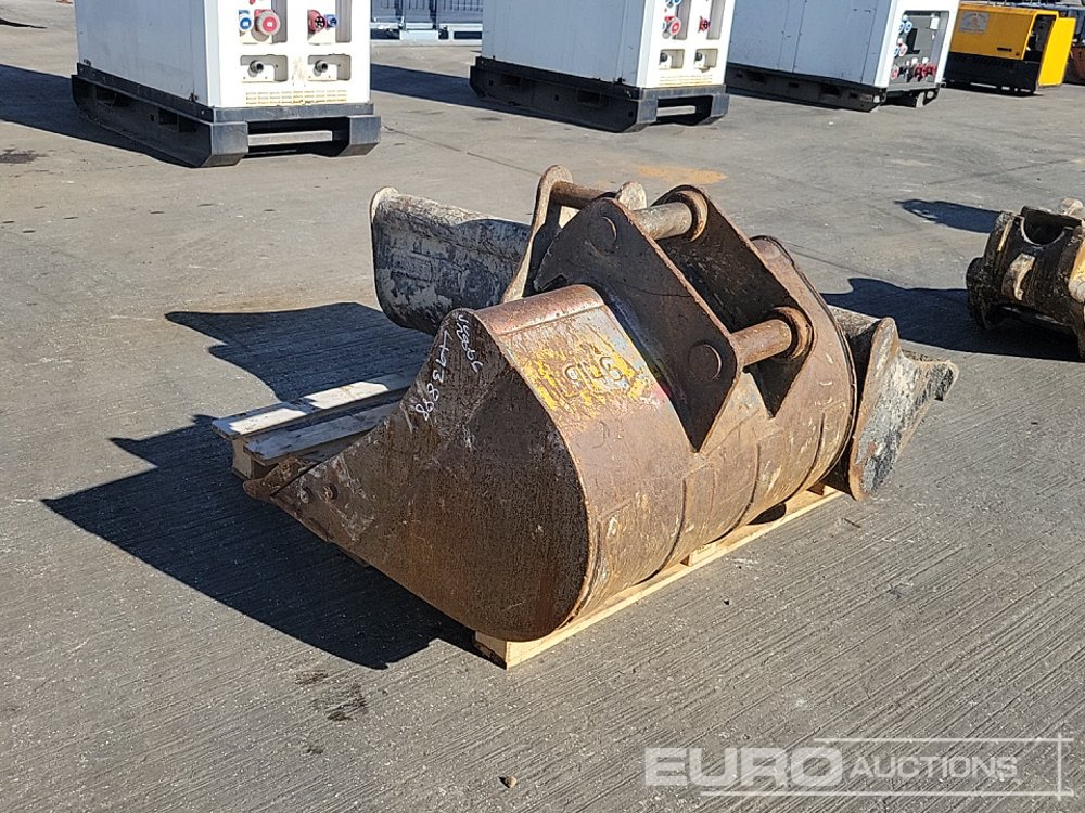60" Ditching, 36" Digging Bucket 60mm Pin to suit 10 Ton Excavator - Cazo: foto 1 60" Ditching, 36" Digging Bucket 60mm Pin to suit 10 Ton Excavator - Cazo: foto 1