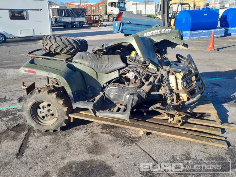 Arctic Cat 2WD Quad (Spares, Parts Missing) - Cuadrimoto: foto 1 Arctic Cat 2WD Quad (Spares, Parts Missing) - Cuadrimoto: foto 1