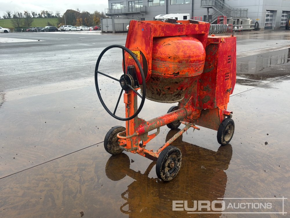 Belle Diesel Mixer, Yanmar Electric Start Engine - Hormigonera: foto 4 Belle Diesel Mixer, Yanmar Electric Start Engine - Hormigonera: foto 4
