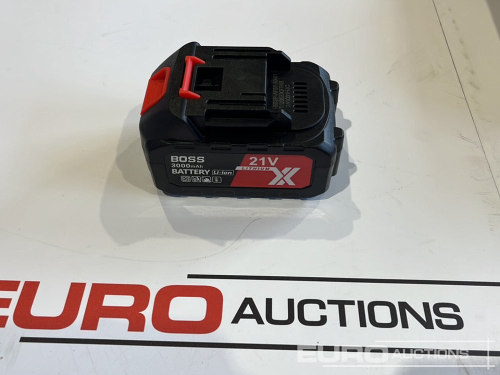 Equipo de construcción Boss 21 Volt Lithium Battery Cordless Grease Gun, 2 Batteries, Charger, Case, Shoulder Strap, Extension Pieces and Fittings: foto 6